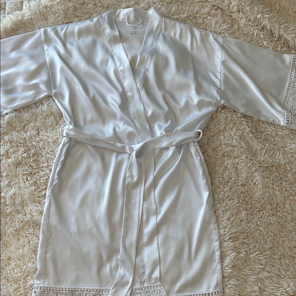 AW Bridal White Satin Robe